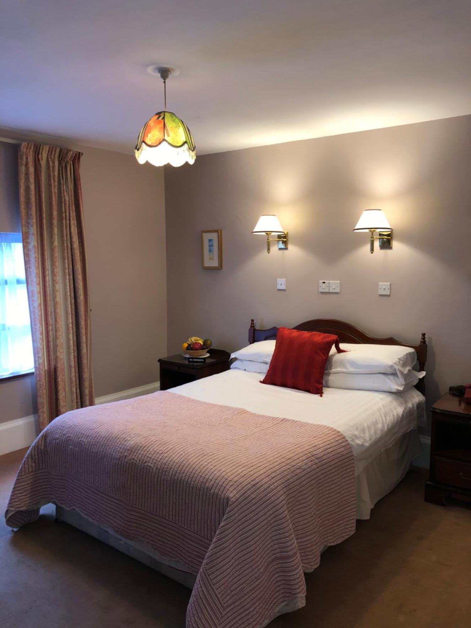 Tully'S Hotel Castlerea Dış mekan fotoğraf